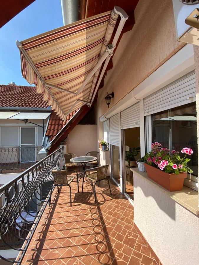 Luca Apartament Harkány
