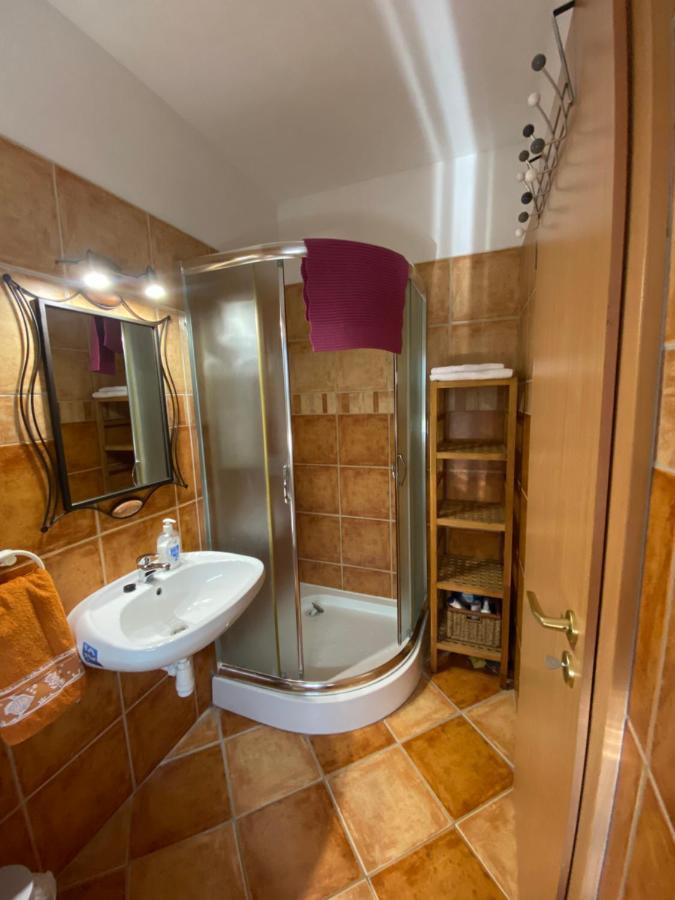 Apartament Luca Harkány